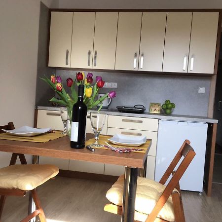 Apartman Dlouhe Strane โลชนา นาดเด เดสเนา ภายนอก รูปภาพ